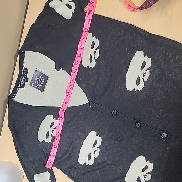 Skull button down by Double Trouble Apparel - Picture 4 of 8